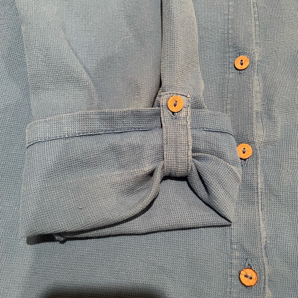 Drawstrings of Malibu made in the USA size L button down shirt. - Picture 8 of 8